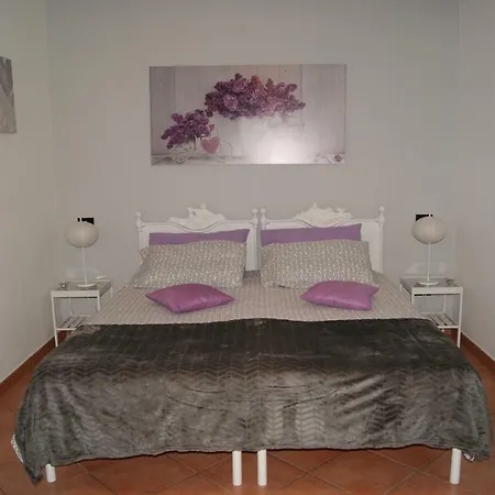 Bed and breakfast Alma Nua 3*